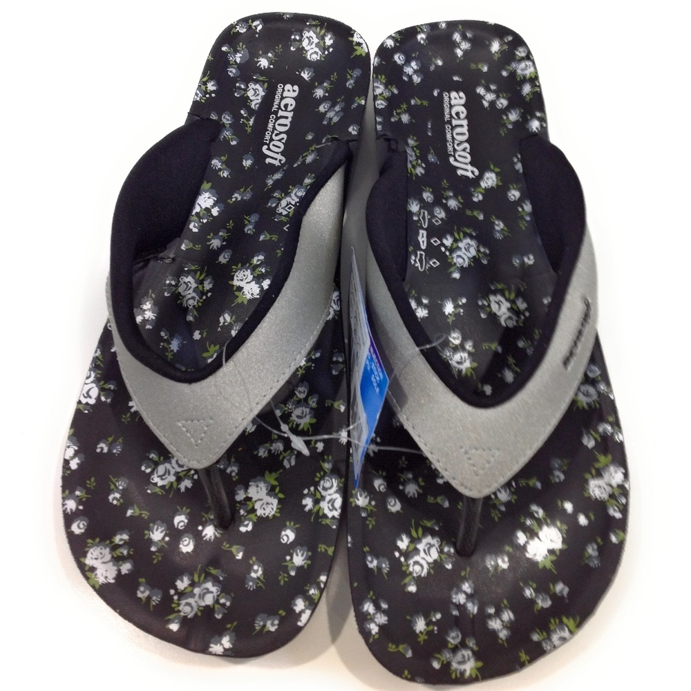 Aerosoft Women's Sandals Silver Flowers